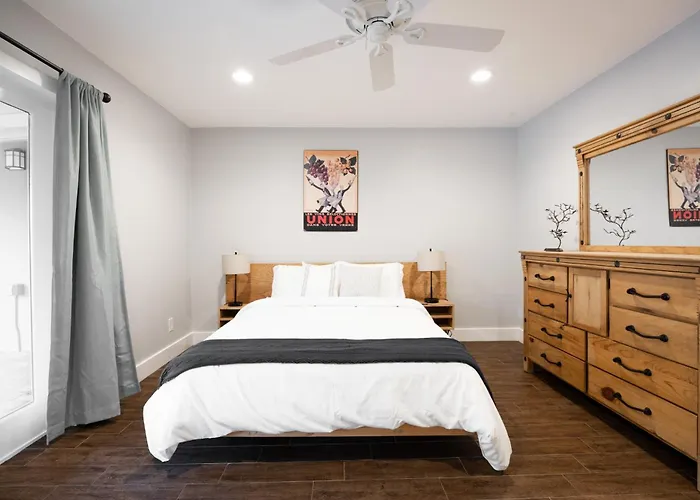 Holiday home Biltmore Highlands By Porter Luxury Wprivate Pool And Mountain Views Phoenix